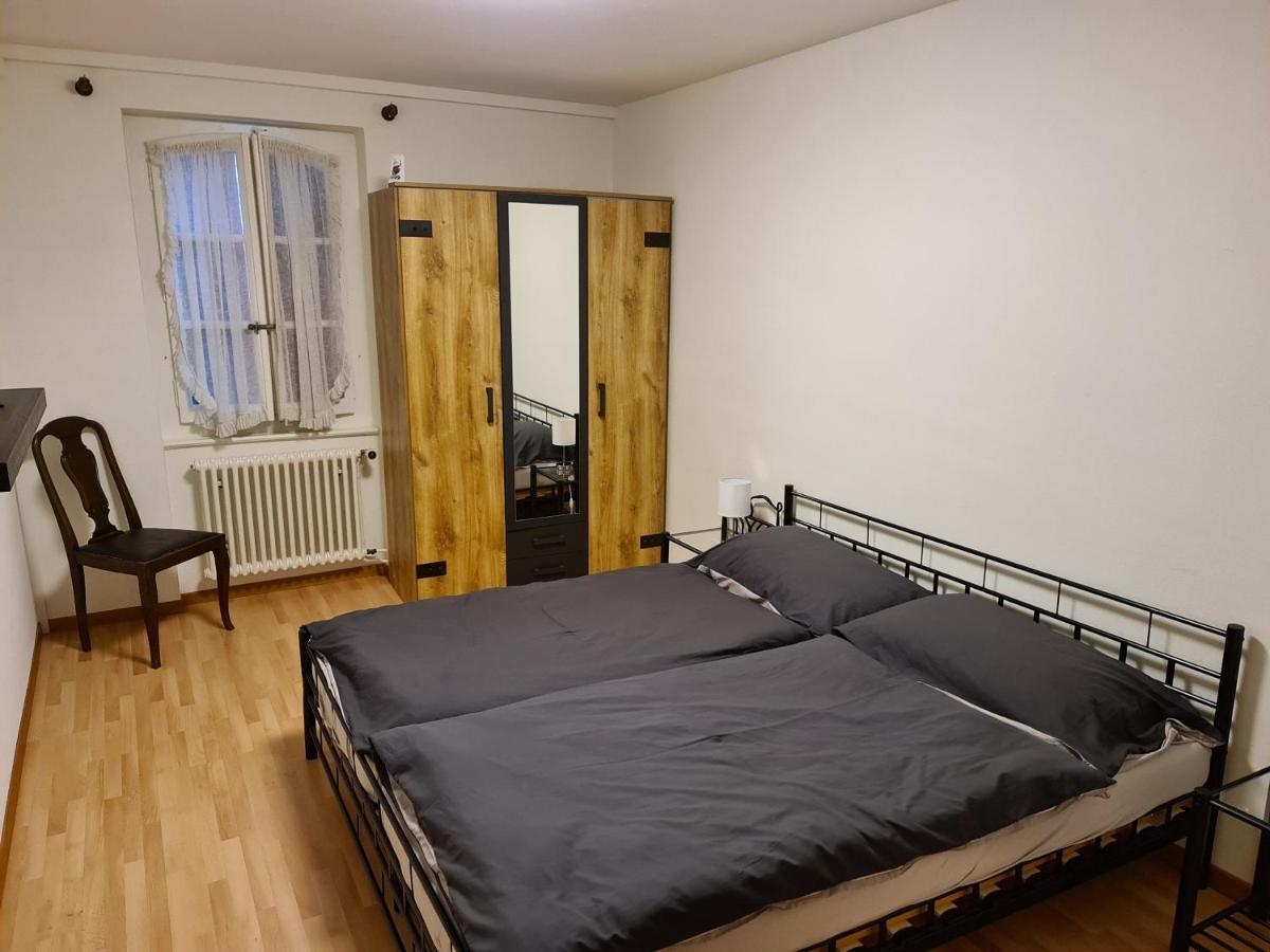 Auberge De Ballens Eksteriør billede